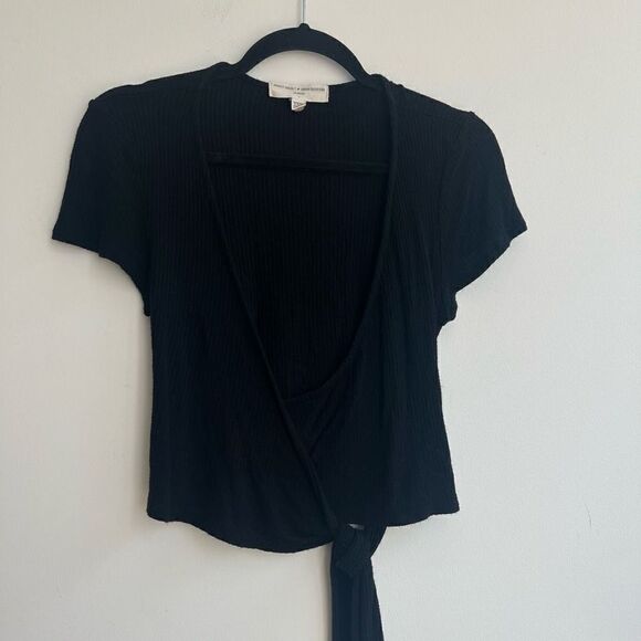 Project Social T Urban Outfitters Women Balletcore  Wrap Blouse Soft Black Size - Picture 1 of 10
